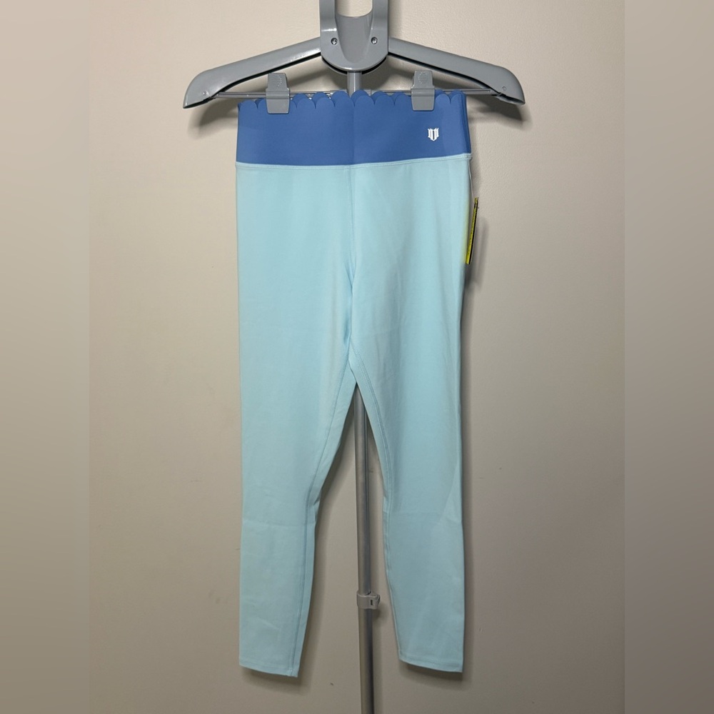 NWT Pretty Power Leggings